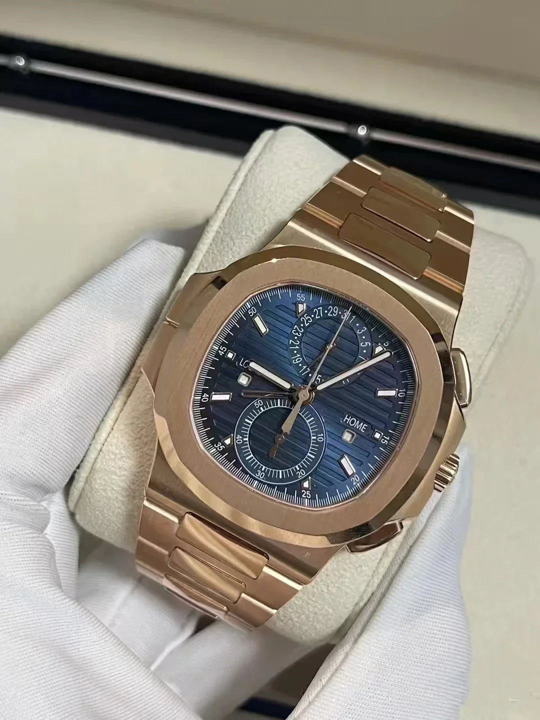 NEW luxury men's watch